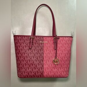 NWT Michael Kors Jet Set Mulberry Carry-All Tote